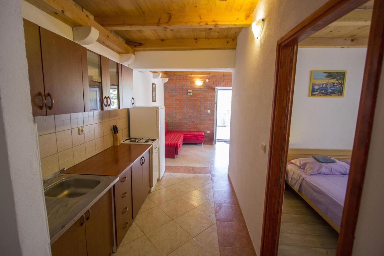 Seaside Secluded Apartments Cove Skozanje, Hvar - 5713 Gdinj Εξωτερικό φωτογραφία